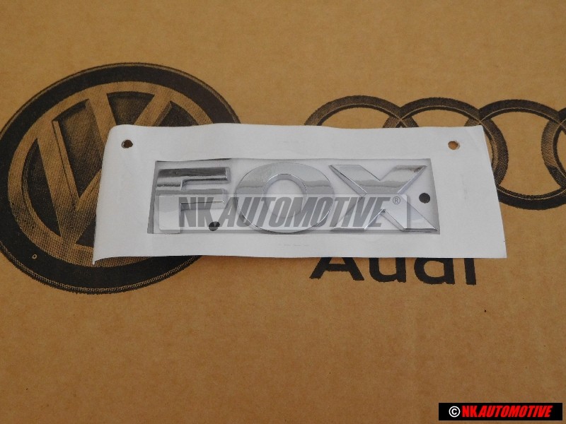 VW Original FOX Trasero Rotulo Insignia Emblema Cromo - 5Z0853687 739
