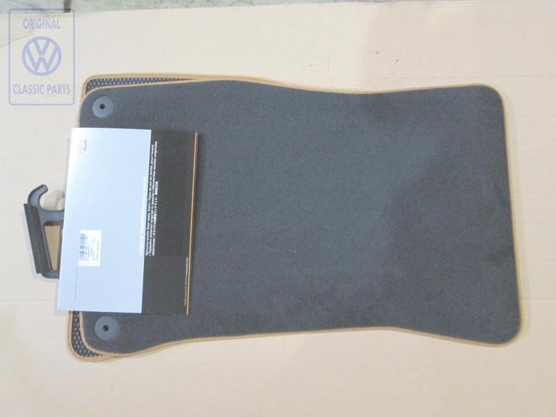 VW Original 1 Juego Alfombrillas Soul (Negro)/Marron Cognac - 8K2863691A VMU