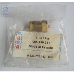 VW Original Cuerpo De Boquilla Con Aguja - 068130211
