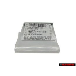 Audi Original QUATTRO Frente Rotulo Insignia Emblema Cromo - 4D0853736E 2ZZ