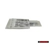 Audi Original QUATTRO Trasero Rotulo Insignia Emblema Cromo - 8D5853737F 2ZZ