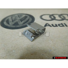 Audi Original Grapa - 8A0853645