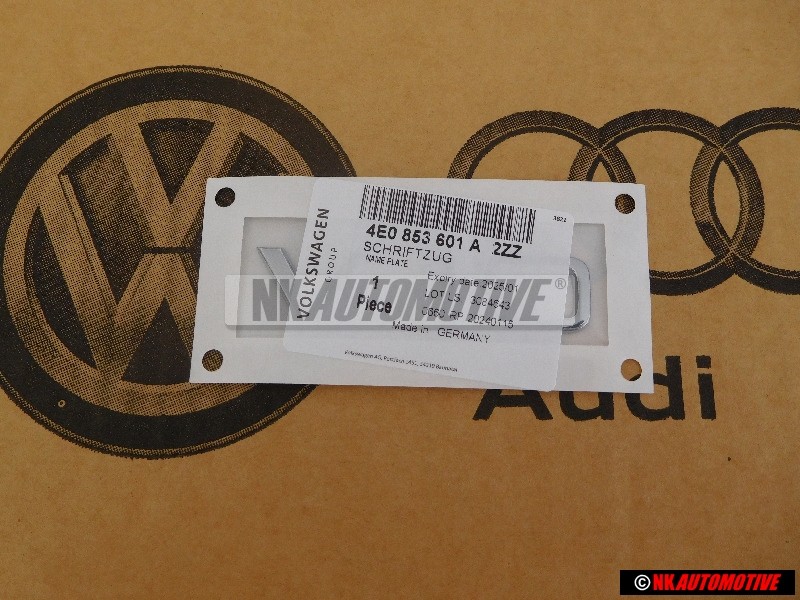 Audi Original V10 Lado Rotulo Insignia Emblema Cromo - 4E0853601A 2ZZ