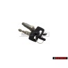 VW Original Bombin De Cierre Para Porton Posterior - 865827573C