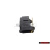 VW Original Interruptor Para Luz Del Maletero - 333947561
