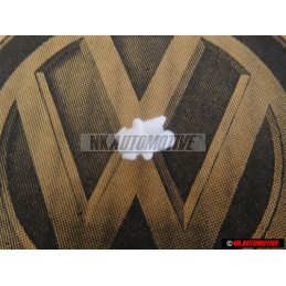 VW Original Clip - 171837199