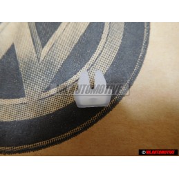 VW Original Clip - 155871425