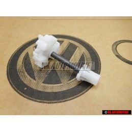 VW Original Adaptador Con Tornillo P. 