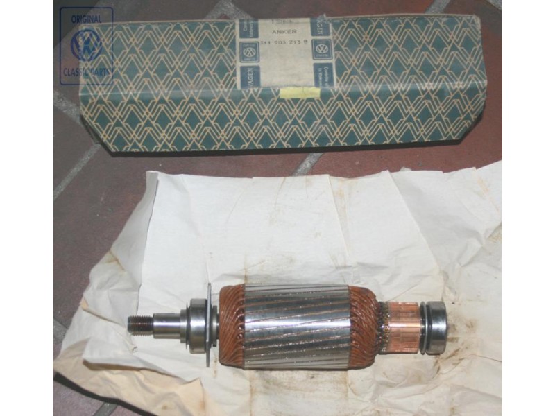 VW Original Pieza Suprimida - 311903213B